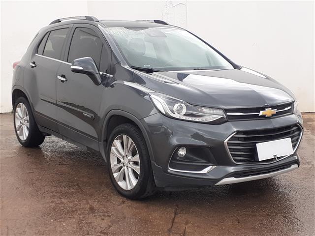 TRACKER PREMIER 2019
