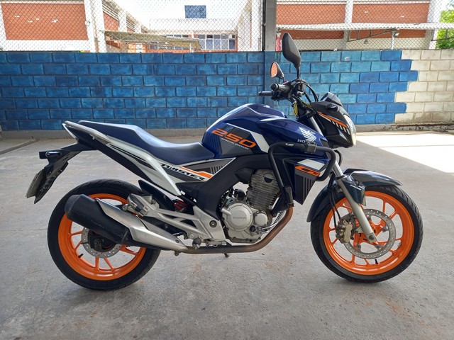 CB250F TWISTER C S 2020